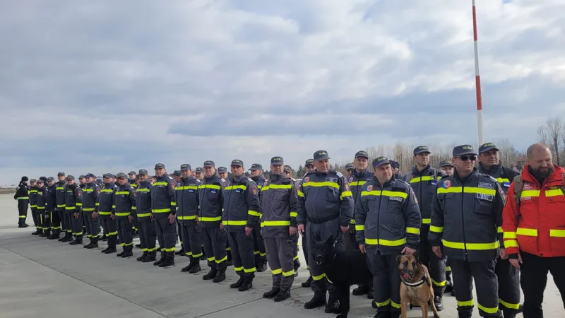 Salvatorii români, printre primele echipe europene ajunse în Turcia. Cum acționează românii? - FOTO: Facebook/Ambasada Turciei în România