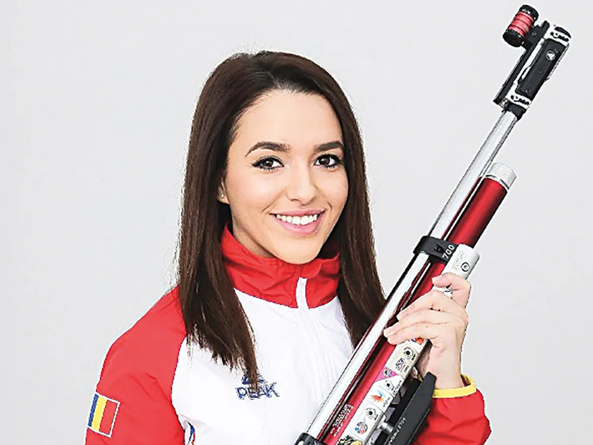 Laura Coman