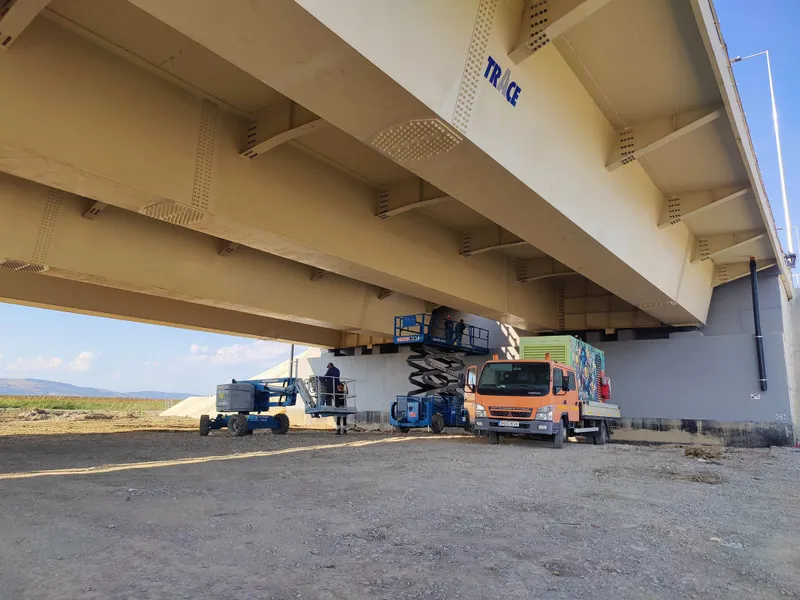 Un ciot de 1.250.000.000 lei din Autostrada Moldovei executat prost zace de 8 luni. Ce urmează? - Foto: Facebook / Irinel Ionel Scriosteanu