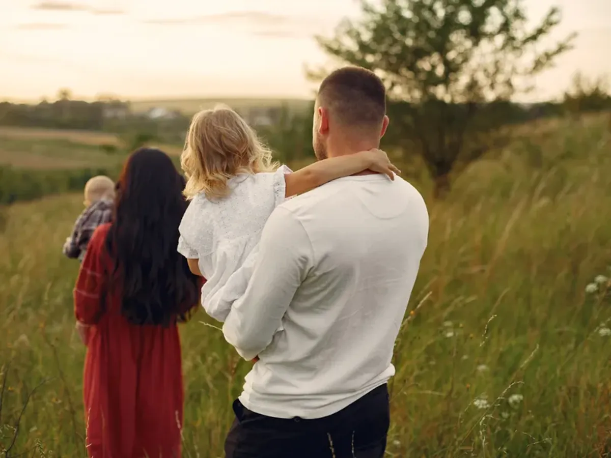 Familie - Foto: Magnific (Imagine cu rol ilustrativ)