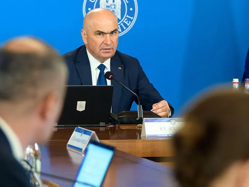 Dezmăț bugetar. Serviciu de stat cu 30 de persoane. Bolojan: Nimeni nu poate spune clar ce lucrează - Foto: Profimedia images