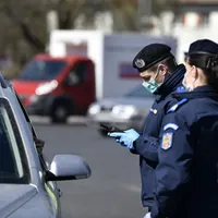 Un gălățean a fost amendat cu 15.000 de lei după ce a aruncat o ţigară pe geamul autoturismului/FOTO: Facebook/Jandarmeria Română