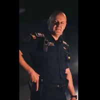 Viorel Teacă ales să prezinte noile uniforme ale Poliţiei Române, după ce a devenit viral pe TikTok - Foto: turnulsfatului.ro