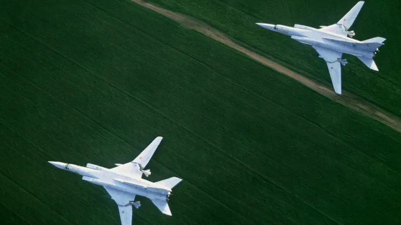 Bombardiere strategice rusești patrulează spațiul aerian din Belarus /foto:esiznews