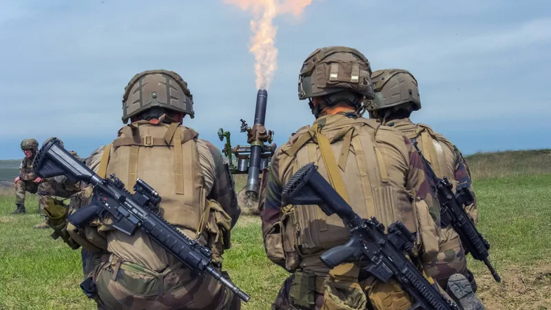 Armata Română, cu efectivele militare la secret. Ungaria, 46.000 de soldaţi la vedere - Foto: Profimedia Images