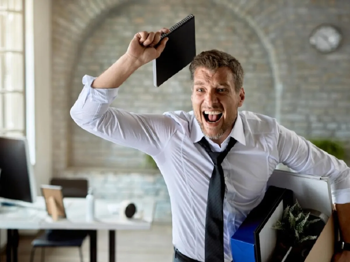 Ce a pățit un angajat chiar în prima zi la noul job: ”Pe la 9 și ceva mă cheamă HR cu jurista” - Foto: Freepik.com (rol ilustrativ)
