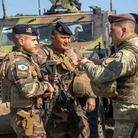 Dilema crizei bugetare: Armament scump și prin metode opace. Sau pe bani UE, ieftin și transparent? - Foto: MApN (Imagine cu caracter ilustrativ)