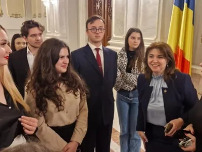 Studenți din România și din Republica Moldova, fac primul „PAS” în stagiul de practică la Senat - Foto: Monica Anisie