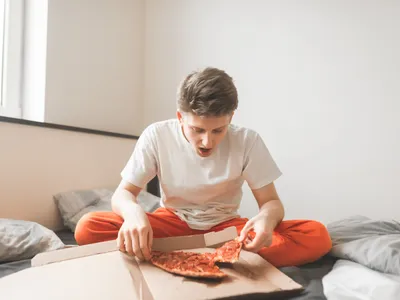 Cea mai bună metodă să reîncălzești pizza fără să se usuce. Nu ai nevoie de cuptor cu microunde - Foto: Freepik (Imagine cu rol ilustrativ)