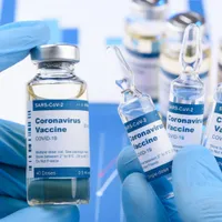 O nouă tranşă de 345.000 doze de vaccin anti-COVID Pfizer soseşte în România. / Foto: news.usc.edu
