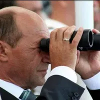 Băsescu, somat să  părăsească vila de protocol din Primăverii/FOTO: Facebook/PMP