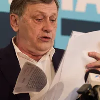 Crin Antonescu, atac la Nicuşor Dan: "O țară cu adevărat puternică înseamnă și o Capitală pe măsură" - Foto: Profimedia Images