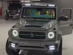 VIDEO Rusia vinde mini SUV-uri Mercedes G-Wagon pentru adolescenți - Foto: captură Facebook