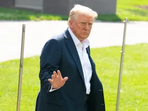 Trump majorează tarifele vamale pentru Canada de la 25% la 35%: „Este o urgență națională” - Foto: Profimedia images