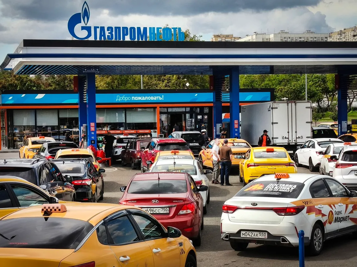 Benzinărie din Moscova - Foto: Profimedia Images