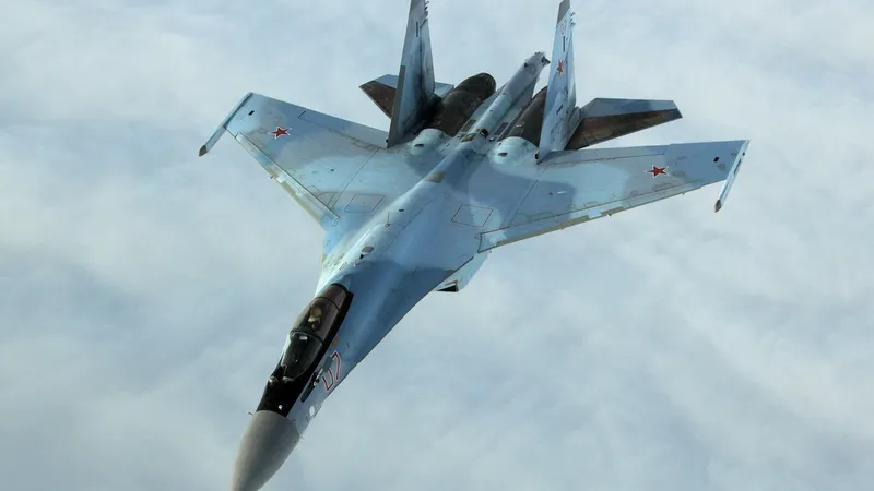 Avion rusesc Su-35 (Imagine cu rol ilustrativ)-Foto: Defense Express