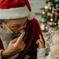 Ce în scrie lui Moş Crăciun un copil ucrainean - Foto: Pexels/cottonbro studio