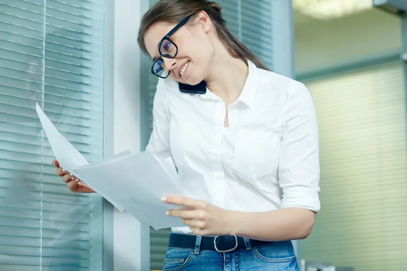 Cum îți poți schimba buletinul dacă stai în străinătate, fără să vii în țară? De ce acte ai nevoie - Foto: Freepik (Imagine cu rol ilustrativ)