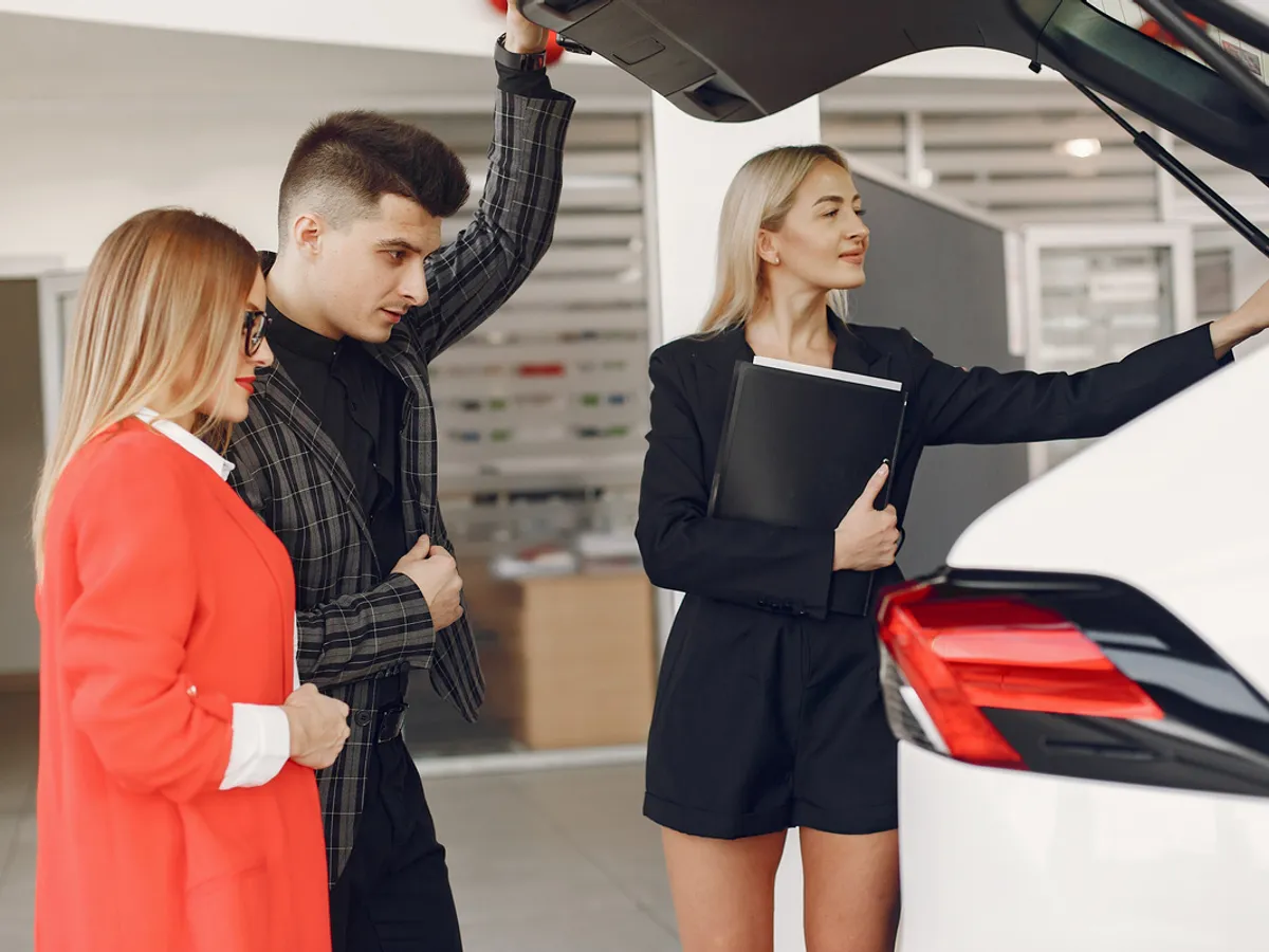 Piața de mașini noi din România, sufocată de Rabla. Se caută mașini SH de 10.000-25.000 €, diesel - Foto: Freepik (Imagine cu rol ilustrativ)
