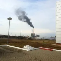 Fumul negru e poluare la Ploiești, nu lipsa unui nou papă la Vatican/FOTO: Garda de Mediu