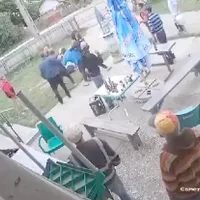 Două familii din Vaslui se bat de ani de zile pentru că n-au stabilit cine are averea mai mare Foto: vremeanoua.ro