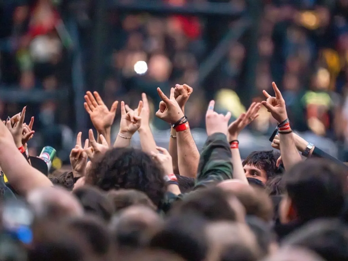 Organizatorii concertului Metallica avertizează că fraudele cu bilete și ticket scalping-ul iau amploare