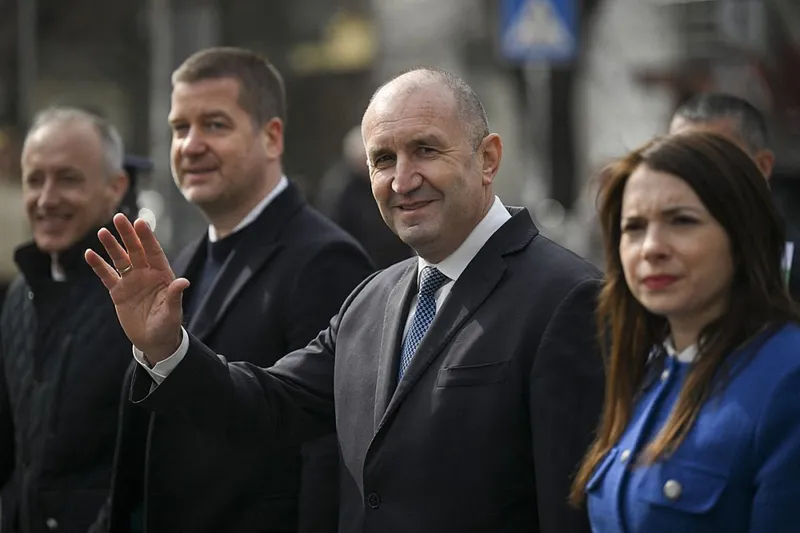 Fostul preşedinte filorus Rumen Radev, celălalt candidat - Foto: Profimedia Images