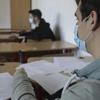 40,71% dintre elevi au obţinut medii de 6 sau mai mari. / Foto: digi24.ro