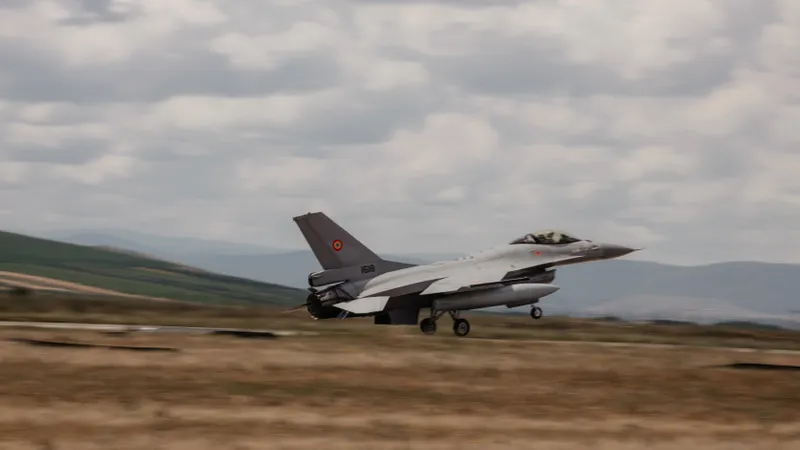 Avioanele vor avea baza la Câmpia Turzii FOTO MApn