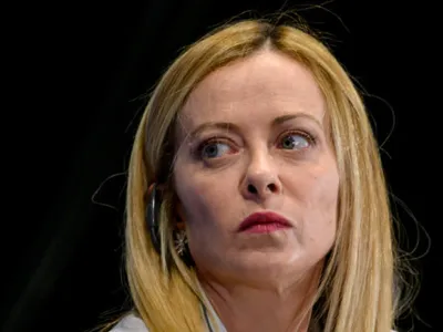 Giorgia Meloni, în lenjerie intimă,  într-o serie de imagini generate cu AI