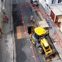 Haos în zona Gării de Nord. A apărut un crater imens care dă traficul peste cap Foto: Observator (captura video)