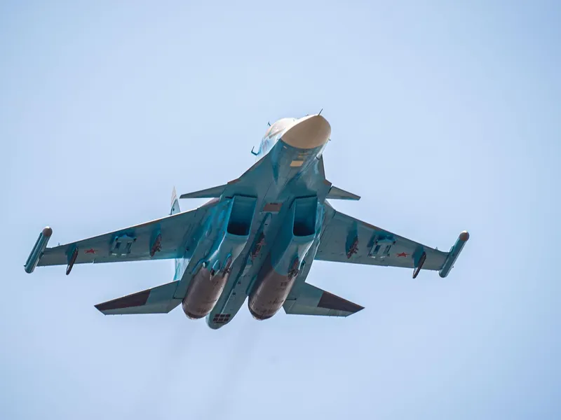 Un avion Su-34 de 36000000$ s-a prăbușit în Rusia. Se antrena să atace Ucraina. E al treilea în 2025 - Foto: Profimedia images