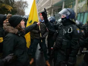 Doar 1000 de persoane au protestat în Germania faţă de restricţiile impuse de COVID / France 24