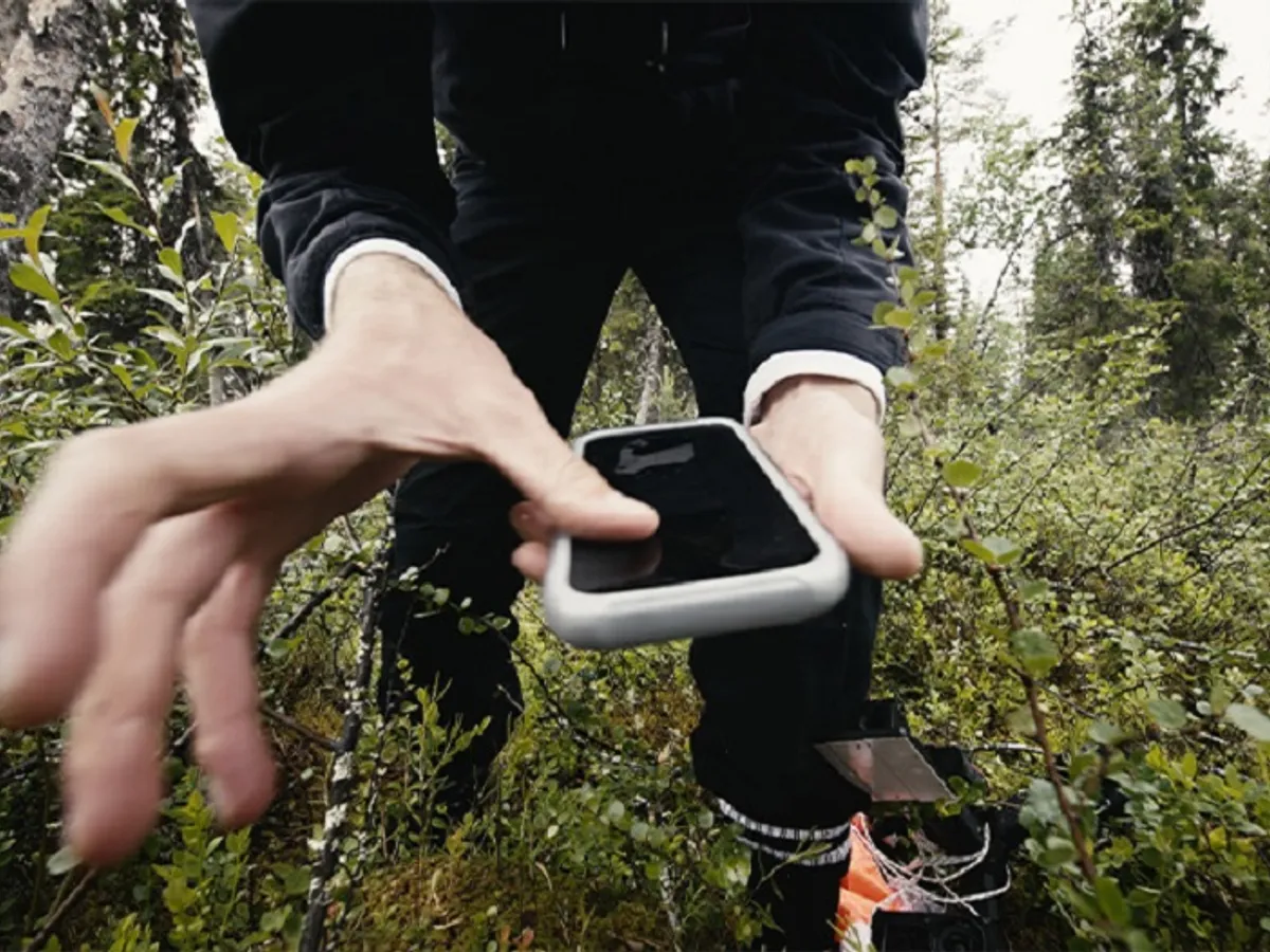 Telefon gasit intact