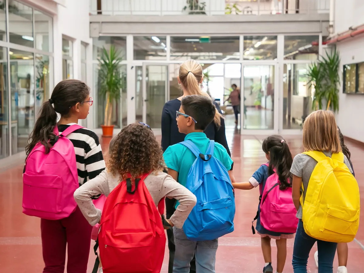 Câți bani primesc elevii cu nevoi speciale? Sumele diferă de la o lună la alta. Când se dau? - Foto: Freepik (Imagine cu rol ilustrativ)