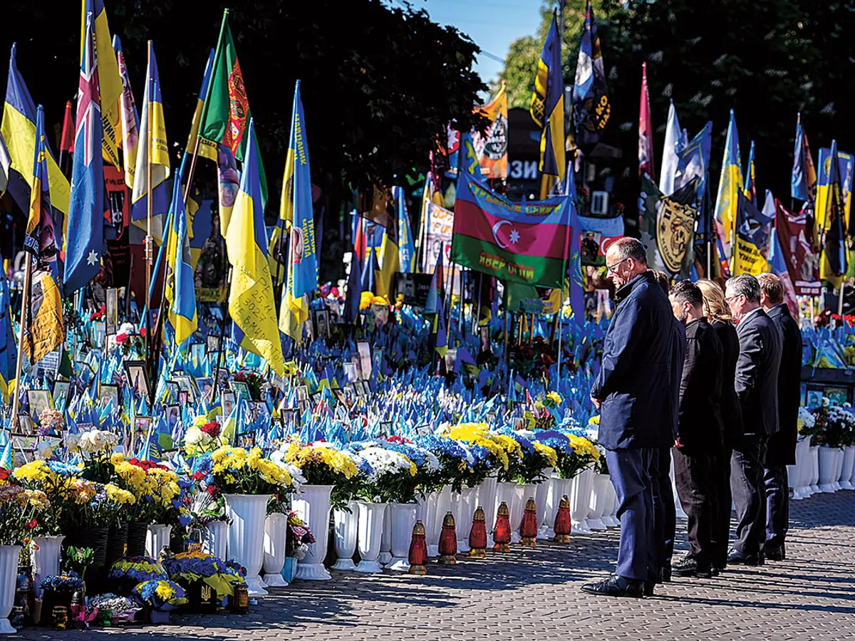 Rezultatul votului din 18 mai a fost primit cu ușurare în Ucraina, susținută de coaliția europeană – Emmanuel Macron, Friedrich Merz, Donald Tusk, Keir Starmer. Flancul estic al UE și NATO rămâne consolidat - Foto: Profimedia Images