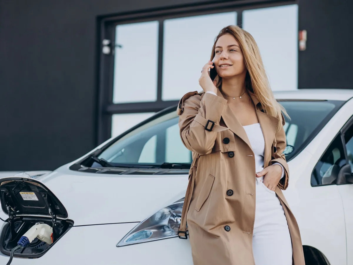 Impozitul pe mașinile hybrid crește și de 13 ori. Va fi la fel de scump ca la cele pe motorină și benzină