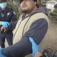 American mort după ce a fost placat și imobilizat cinci minute de către poliție /youtube