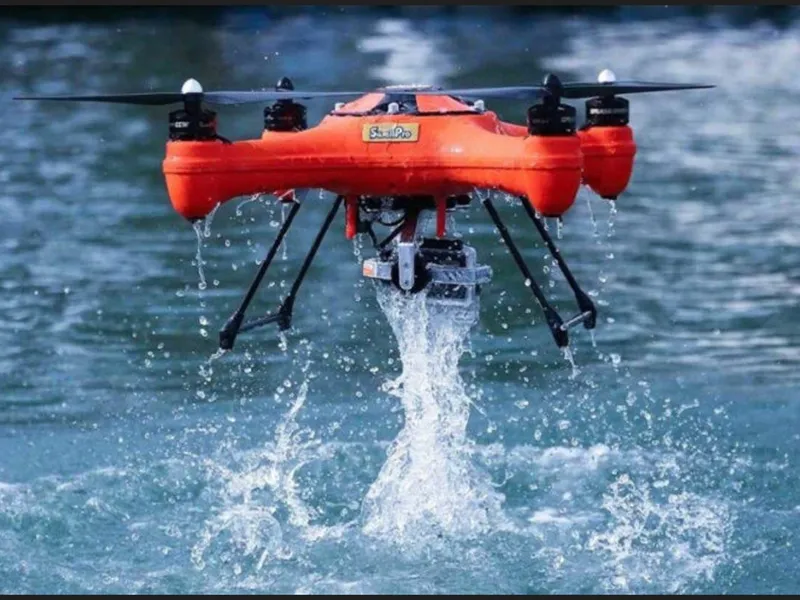 Un student român din Republica Moldova a construit o dronă care funcționează în aer și sub apă - Foto: independent.md