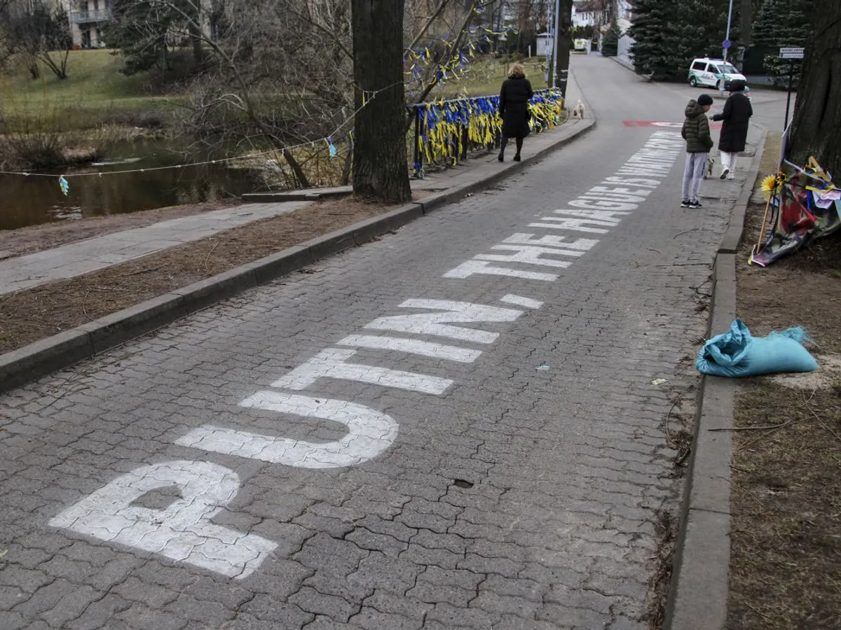 Ce nume ar putea să aibă strada pe care se află Ambasada Rusiei la Bucureşti - Foto: INQUAM PHOTOS / Adriana Neagoe - imagine cu caracter ilustrativ