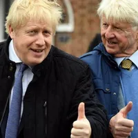 Boris Johnson şi-a pus tatăl pe o listă de înnobilare la plecarea din funcția de premier - Foto: Profimedia Images