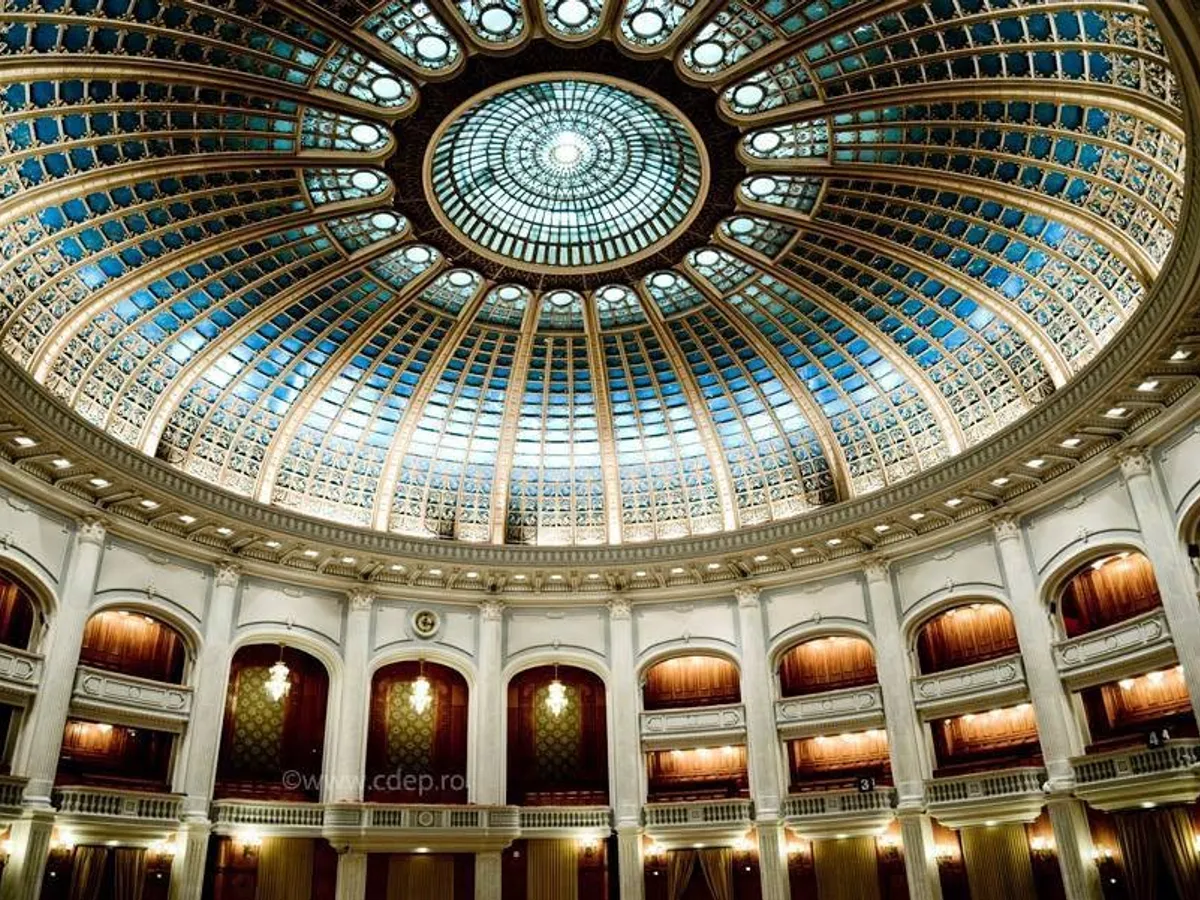 Parlament - Foto. FB