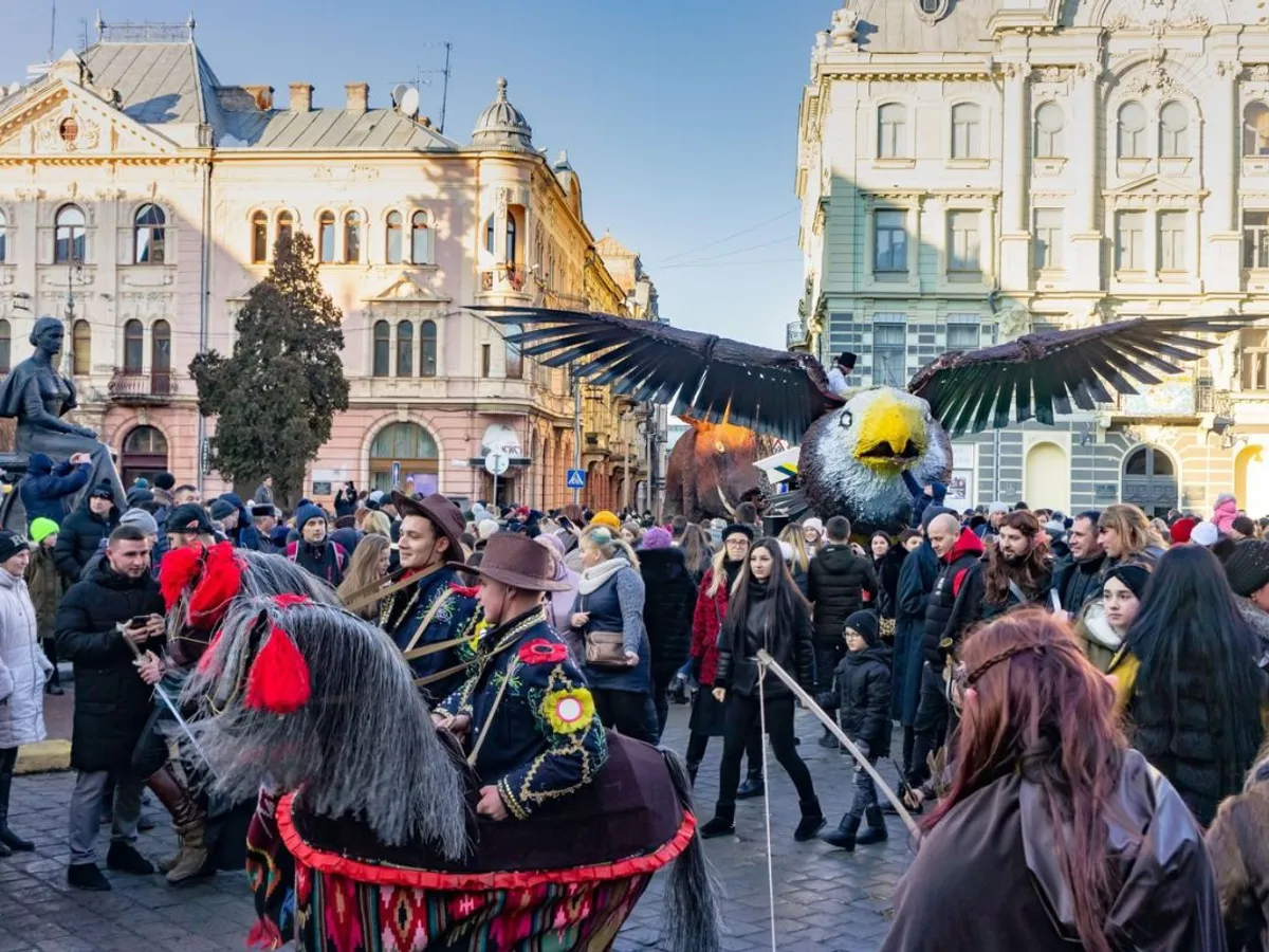 12 ianuarie 2020. Malanka Fest 2020, festival multietnic, în centrul oraşului Cernăuţi - Foto: Profimedia Images