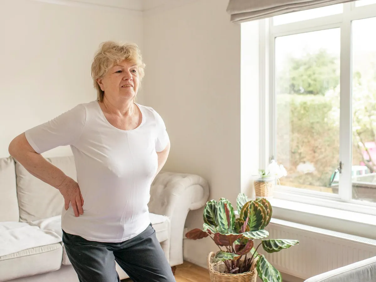 Ceaiul sau cafeaua - care este mai bună pentru sănătatea oaselor la femeile peste 50 de ani?