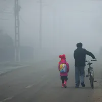 DIGITALIZARE Zeci de mii de copii sunt rupți de lumea civilizată nu doar prin absența Internetului, ci și a drumurilor - Foto: INQUAM PHOTOS/ Octav Ganea