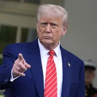 Trump cere un armistițiu necondiționat în Ucraina și amenință Rusia cu sancțiuni dure dacă refuză - Foto: Profimedia images