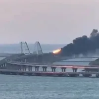 Explozii puternice, pe Podul Kerci din Crimeea / Foto: captură video
