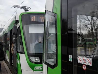 Noile tramvaie Astra au ieșit pe traseu. Foto: Inquam Photos/Octav Ganea