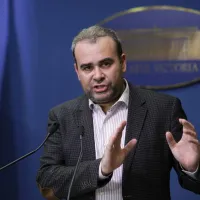 Vâlcov, "cu ghearele împreunate ca pentru închinăciune"/FOTO: Inquamphotos