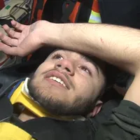 Tânăr salvat după ce a supraviețuit 94 de ore bând propria urină. Salvator: Am un fiu exact ca tine - FOTO: Twitter/ajansspor